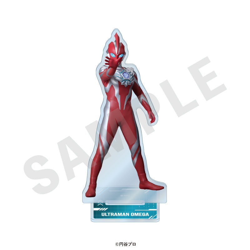 ウルトラマンシリーズ のグッズ、ウルトラマンオメガのアクリルスタンドの画像です