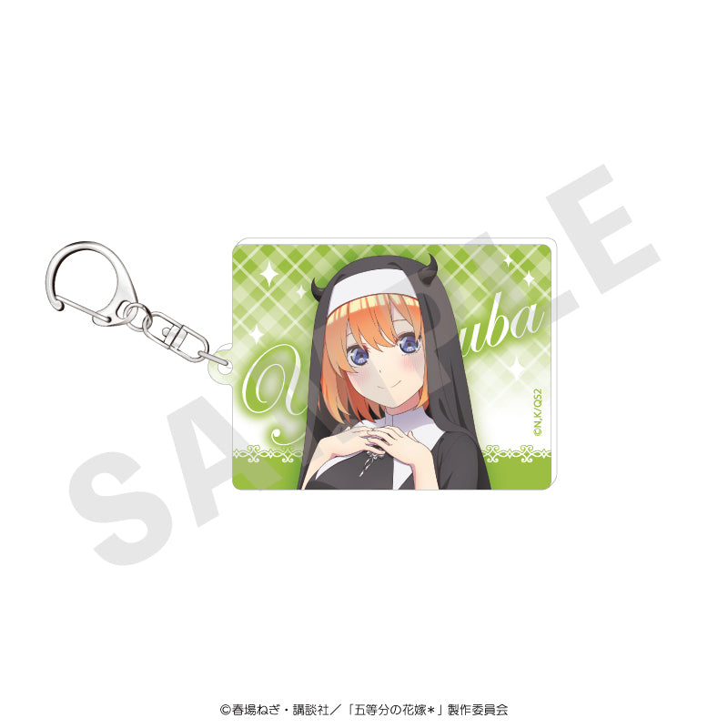 五等分の花嫁 のグッズ、中野四葉のアクリルキーホルダーの画像です