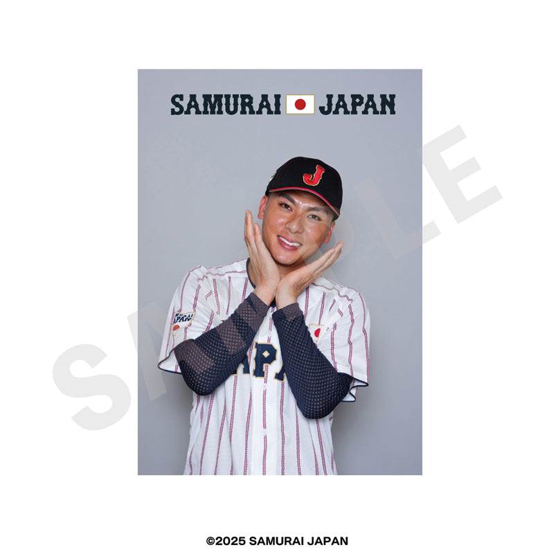野球日本代表 侍ジャパン のグッズ、村林一輝のブロマイドの画像です