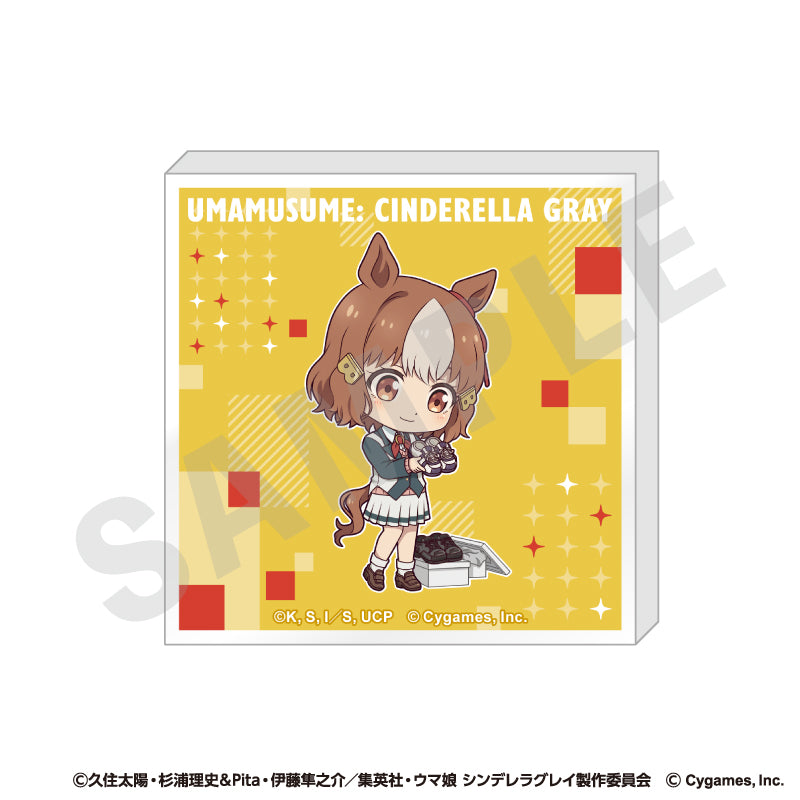 アニメ『ウマ娘 シンデレラグレイ』 のグッズ、ベルノライトのアクリルブロックの画像です