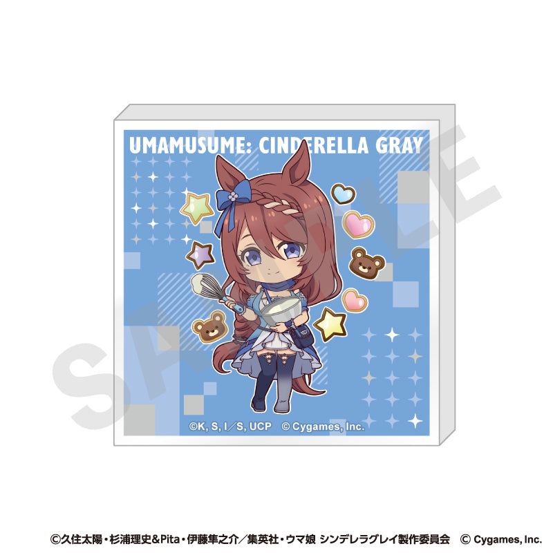 アニメ『ウマ娘 シンデレラグレイ』 のグッズ、スーパークリークのアクリルブロックの画像です