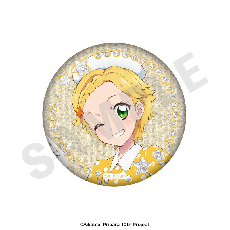 アイカツ！×プリパラ THE MOVIE -出会いのキセキ！- のグッズ、新条ひなきの缶バッジの画像です