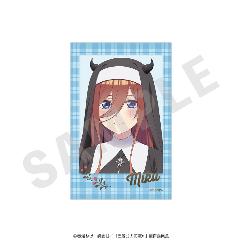 五等分の花嫁 のグッズ、中野三玖のチェキ風カードの画像です