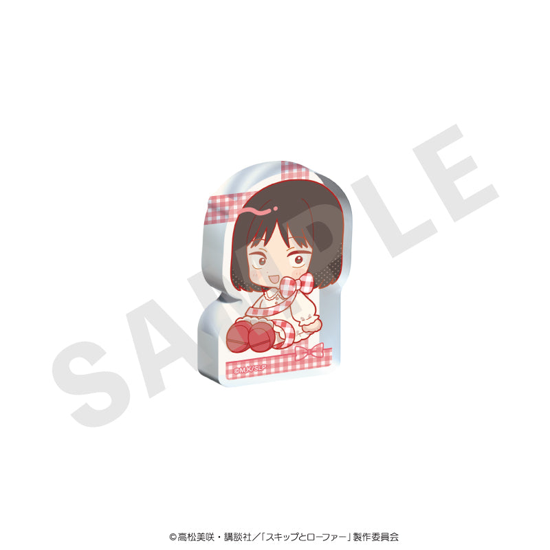 TVアニメ『スキップとローファー』 のグッズ、岩倉美津未のアクリルブロックの画像です