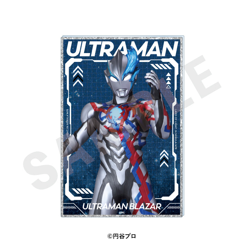 ウルトラマンシリーズ のグッズ、ウルトラマンブレーザーのアクリルカードの画像です